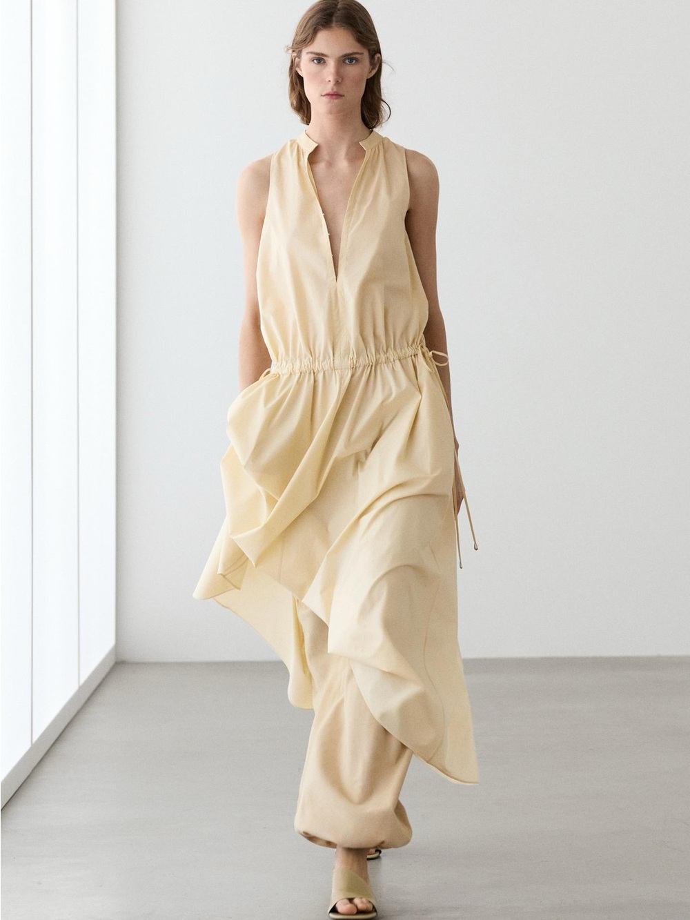 Massimo Dutti 100%Cotton MidiDress With Elasticated Waist Sleeveless pale yellow